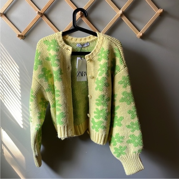 NWT ZARA floral jacquard knit cardigan size L - Picture 7 of 9